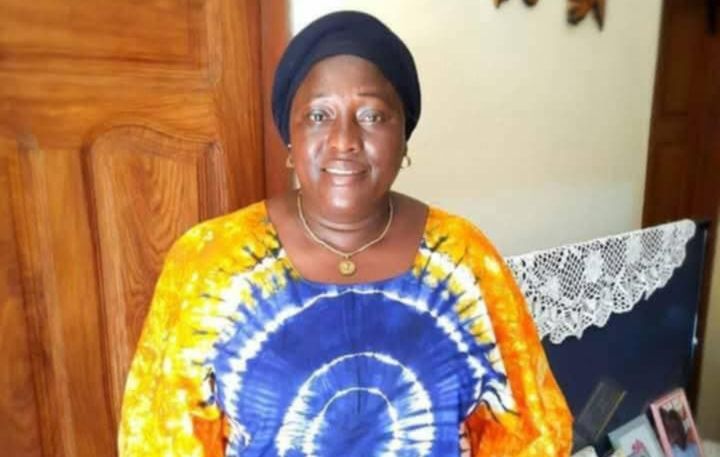 Morreu professora vítima de "inalação de gás lacrimogéneo"