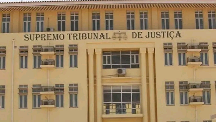 API e PAI arrasam os argumentos do STJ